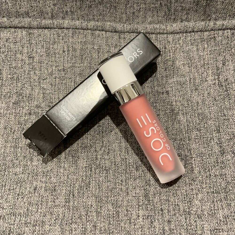 Dose of Color Liquid lipstick in Flirty